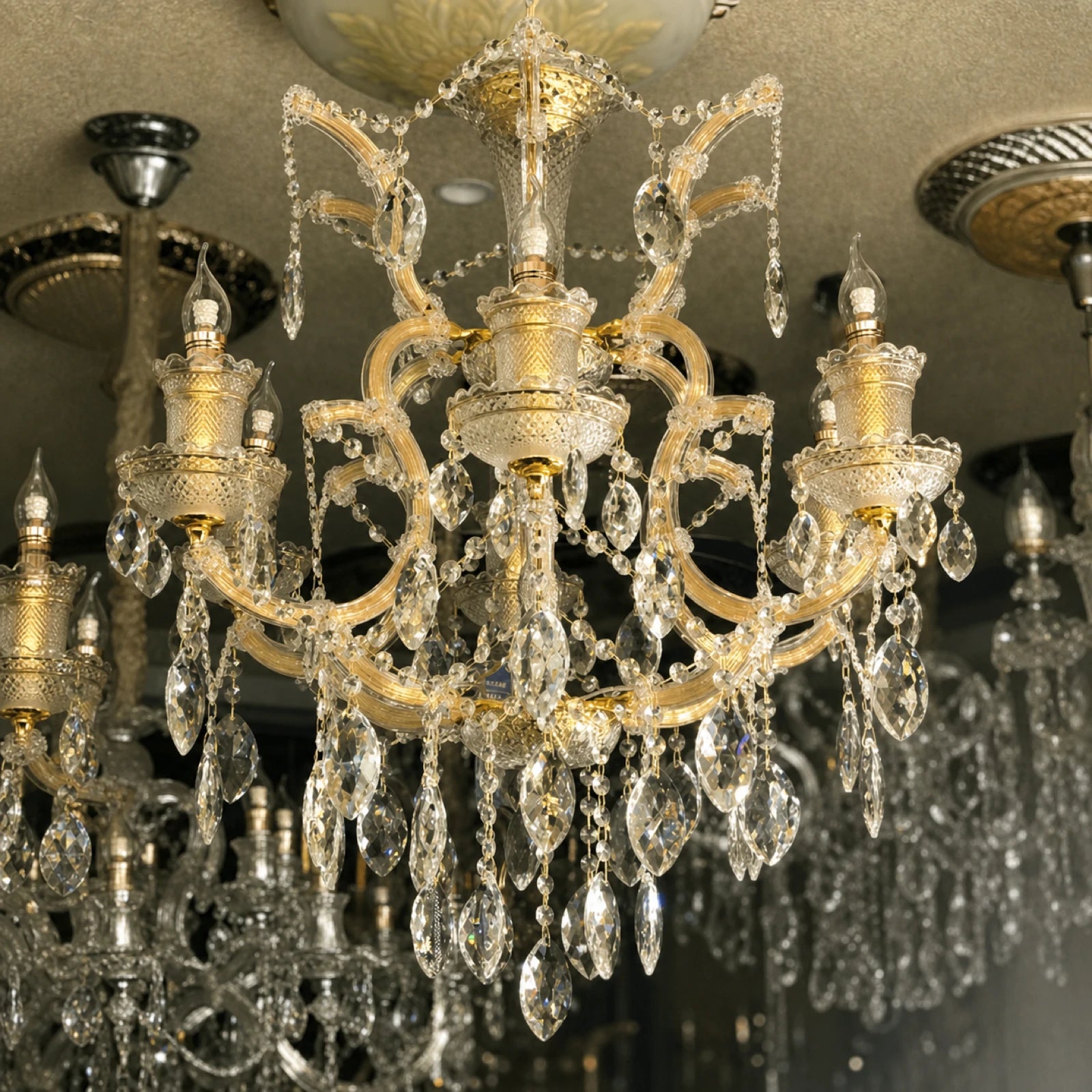 2008 Series Multi-Size Clip-Crystal Candle Chandelier