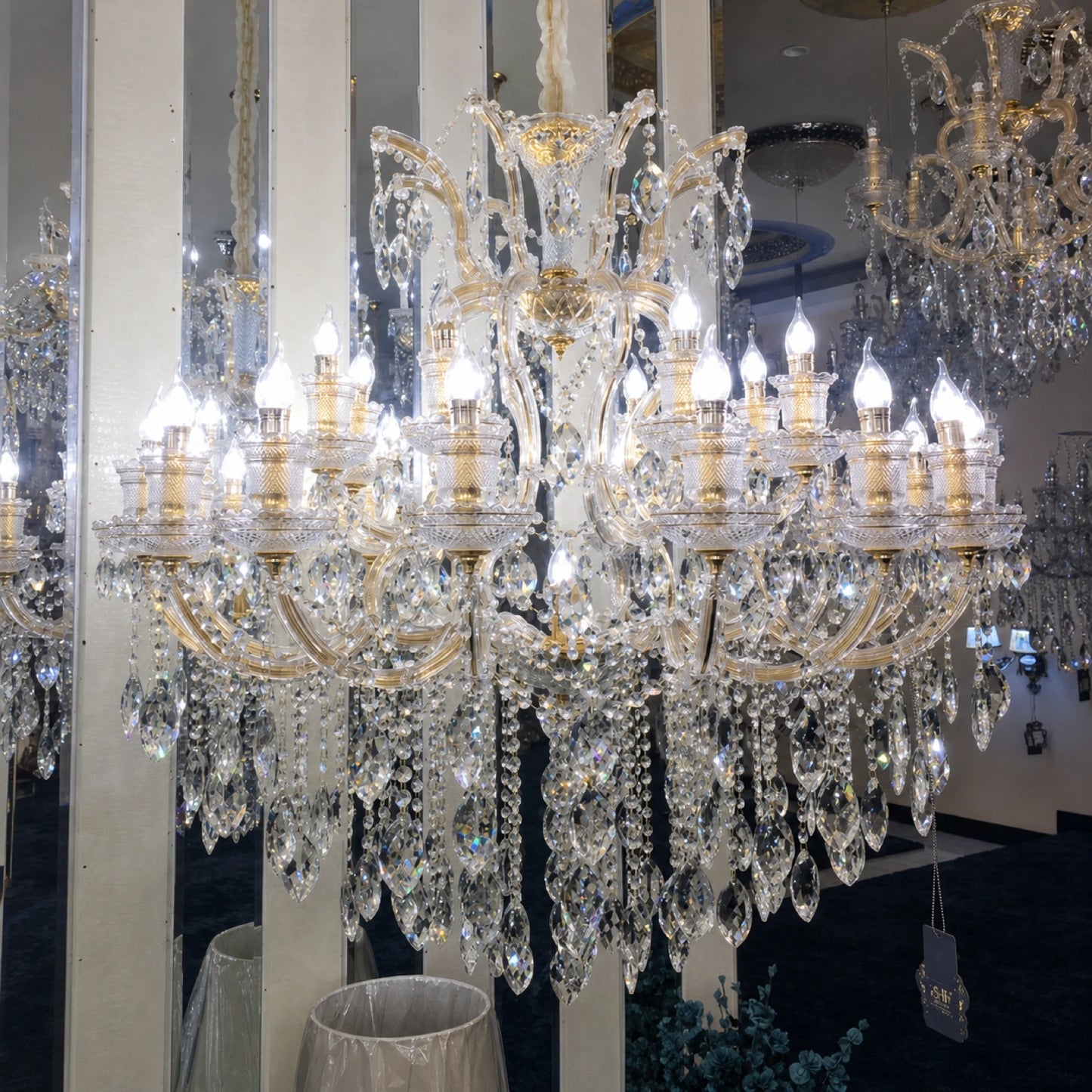 2008 Series Multi-Size Clip-Crystal Candle Chandelier