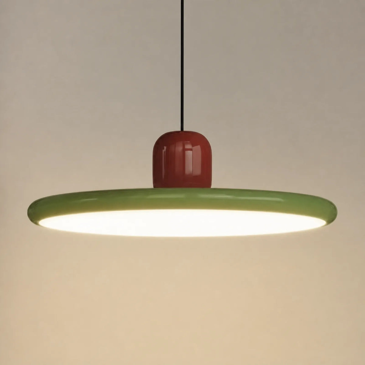 Full-Spectrum Dining Pendant Light