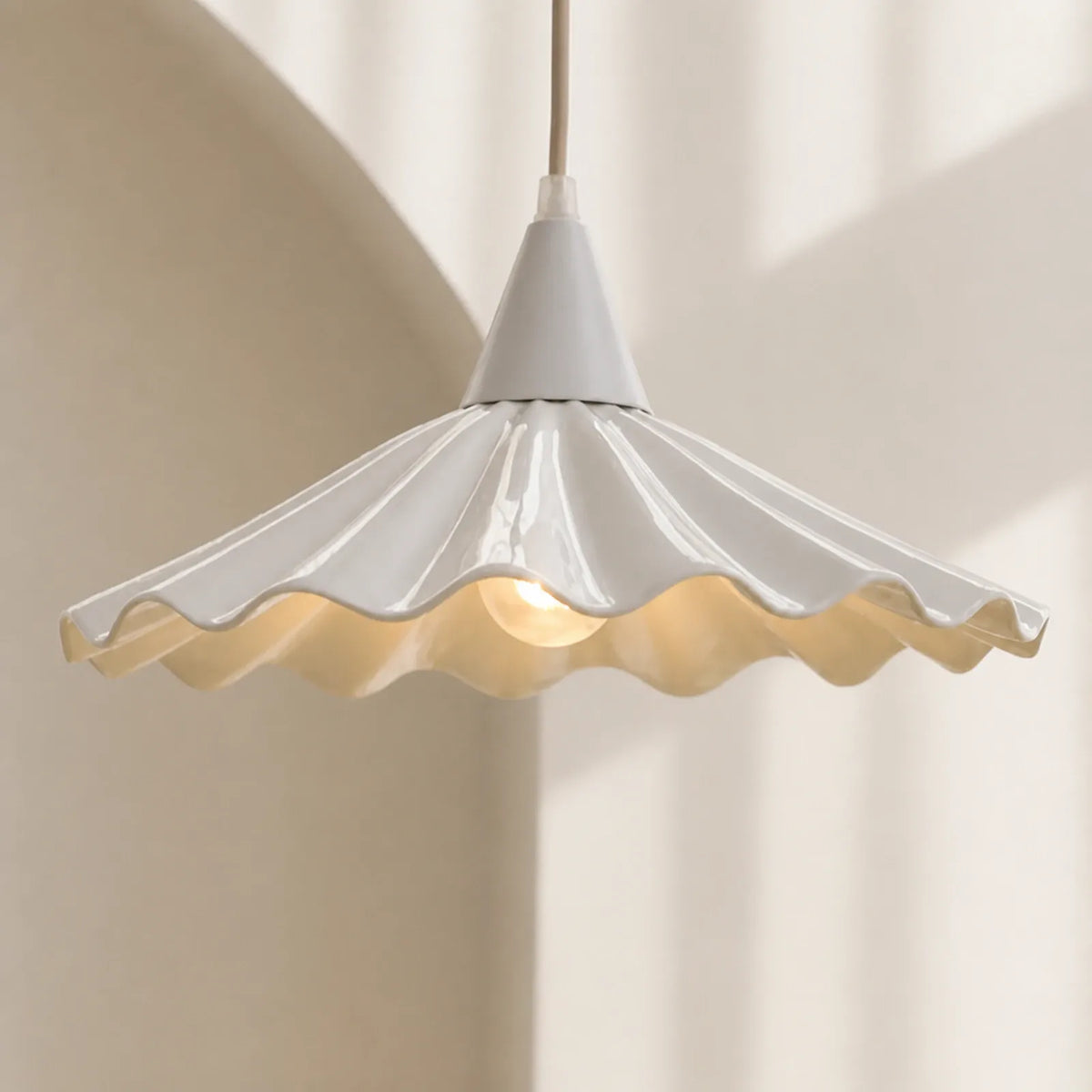 White Ceramic Wavy Pendant Light 30cm E27