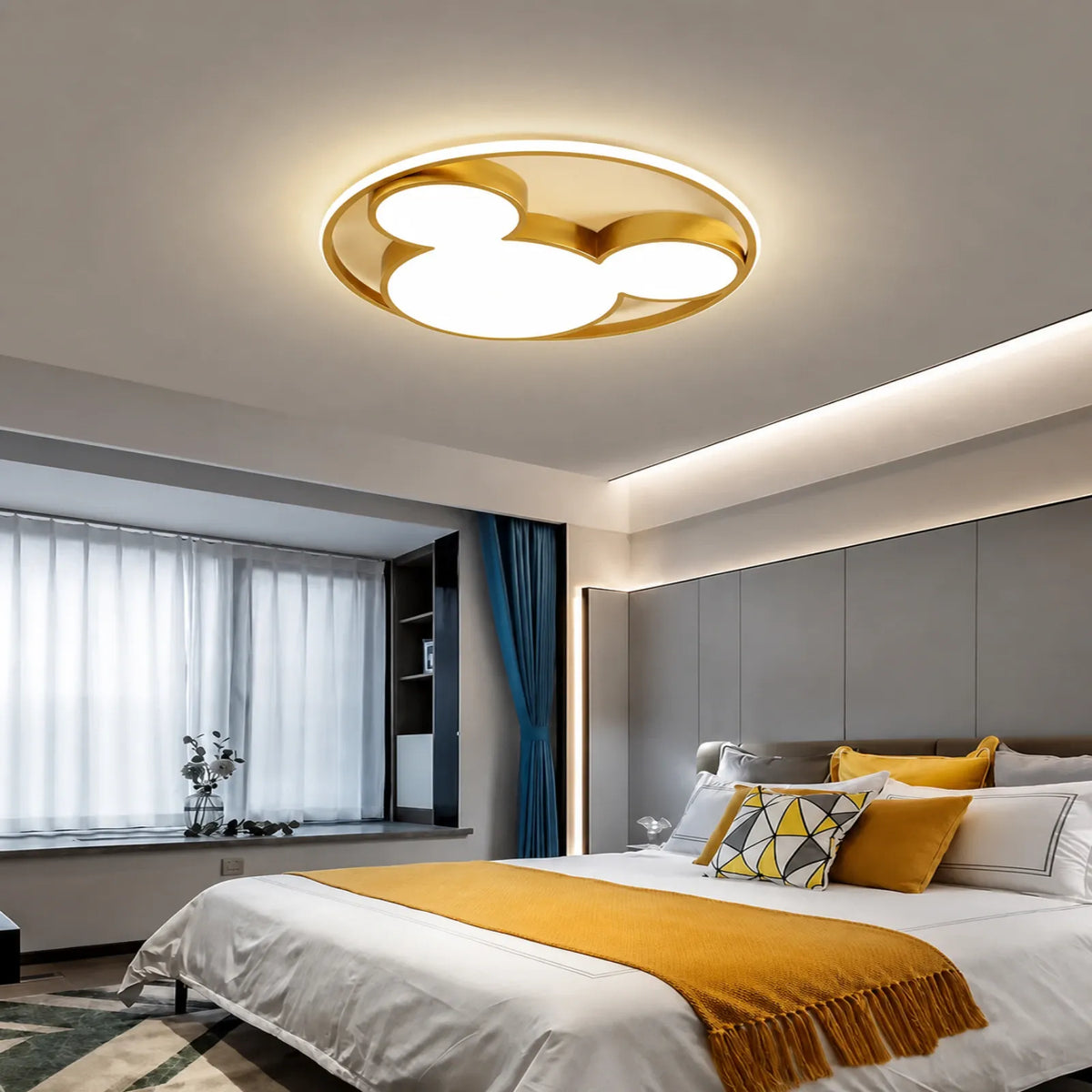 Three-Disc Ring Ceiling Light