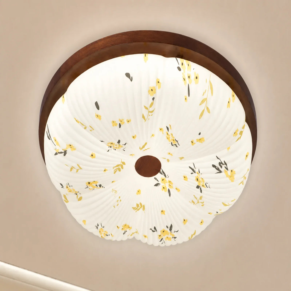 Scattered-Floral Scalloped Ceiling Light with Center Disc