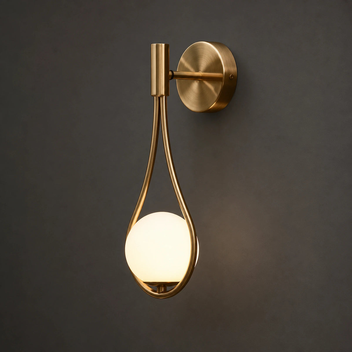 Teardrop Glass Wall Sconce