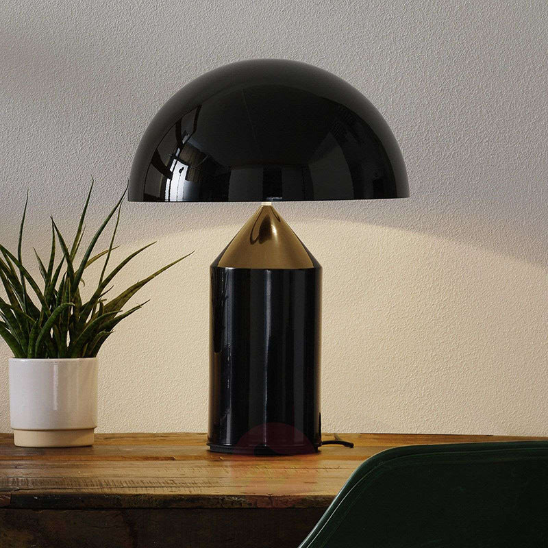 Modern Simple Metal Mushroom Table Lamp Nordic Light Luxury Designer Creative Distinctive Living Room Bedroom Study Bedside Lamp
