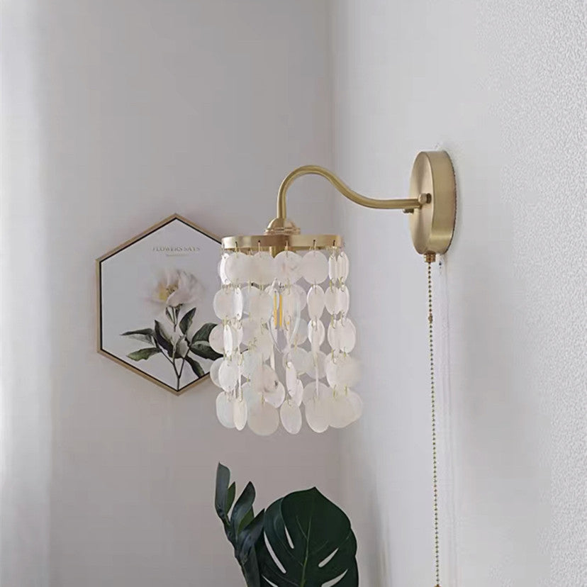 French Cream Living Room Chandelier Simple Retro American Natural Shell Bedroom Restaurant Wind Chime Decorative Eye Protection Lamps