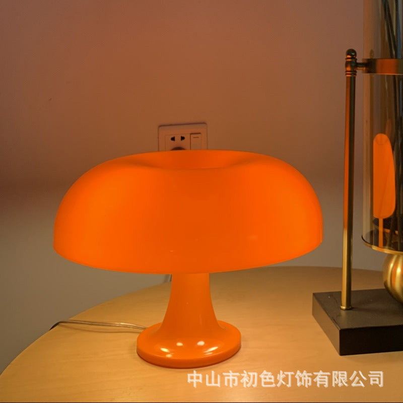 Cross-Border Popular Korean Ins Acrylic Mushroom Table Lamp Scandinavian Simple Bedside Lamp Popular Atmosphere Decorative Table Lamp