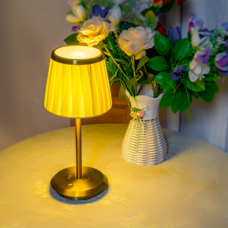 Zephyra - Rechargeable Table Lamp with Dimmer